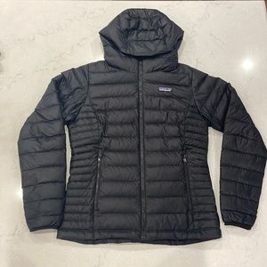 Women’s Patagonia Puffer Jacket.